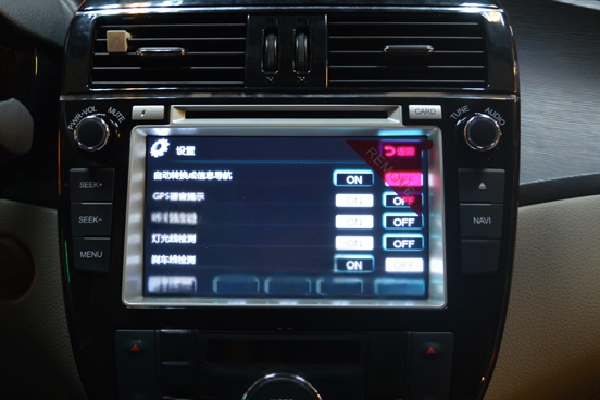 别克凯越原车导航主机线路图