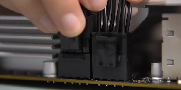 电脑与主机之间怎么装