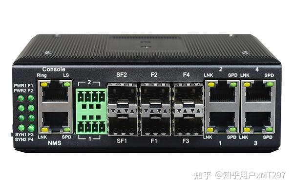 核心模块式主机与交换机