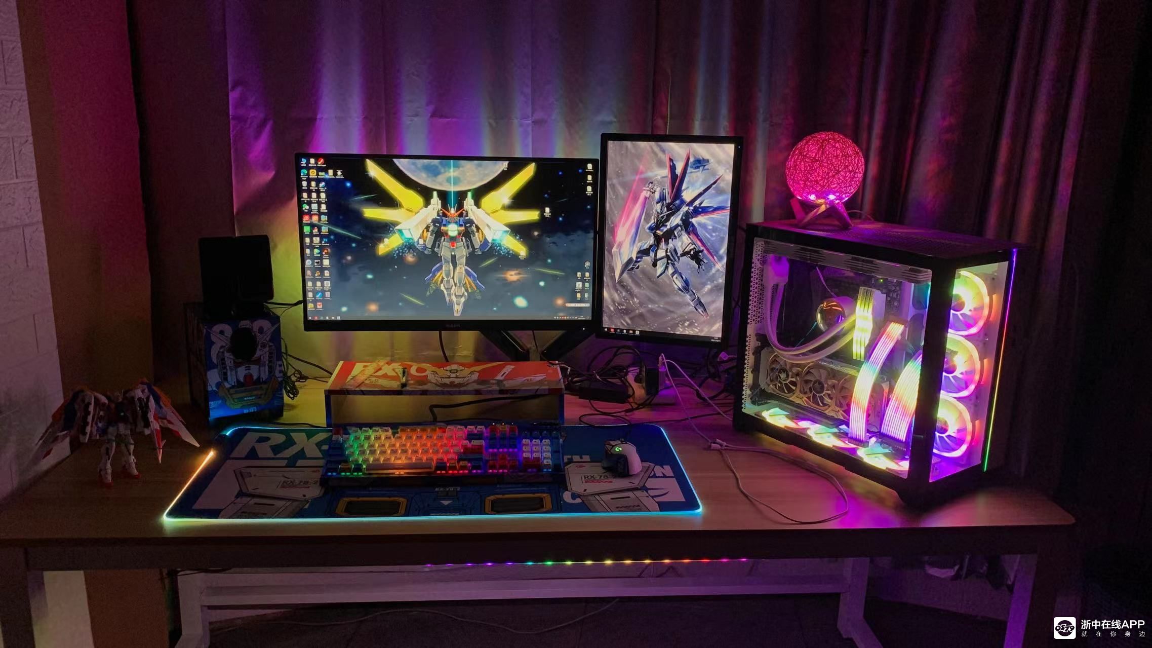 游戏主机电脑屏