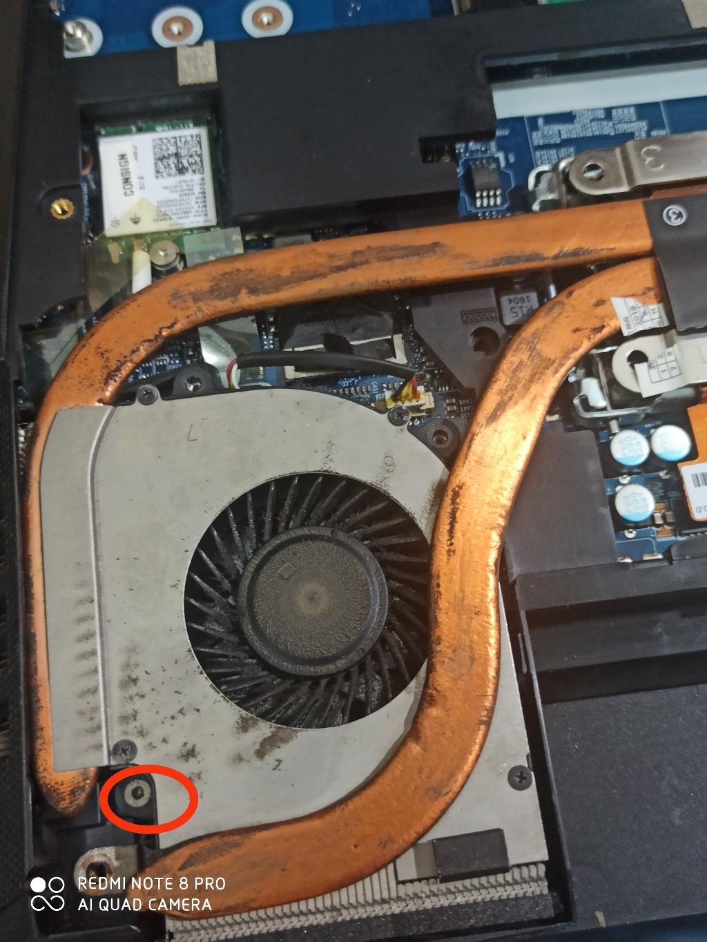 电脑主机开不开机风扇也不转了