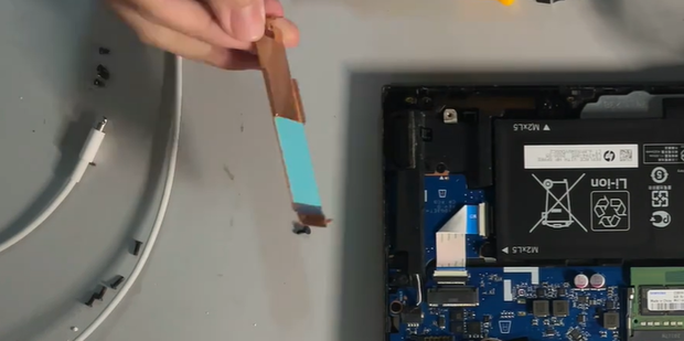 如何拆电脑主机固态