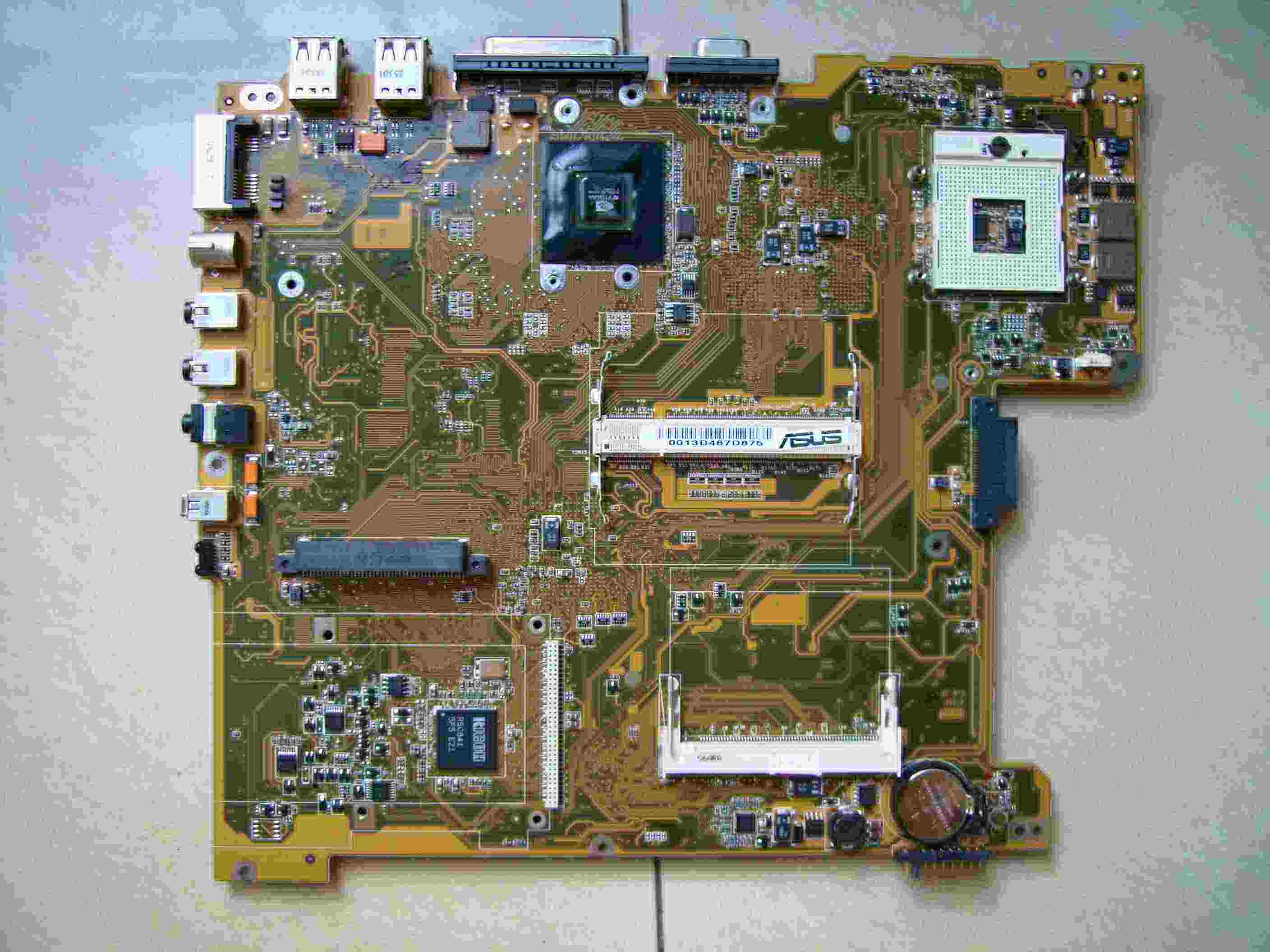 电脑主机华硕主板多少钱