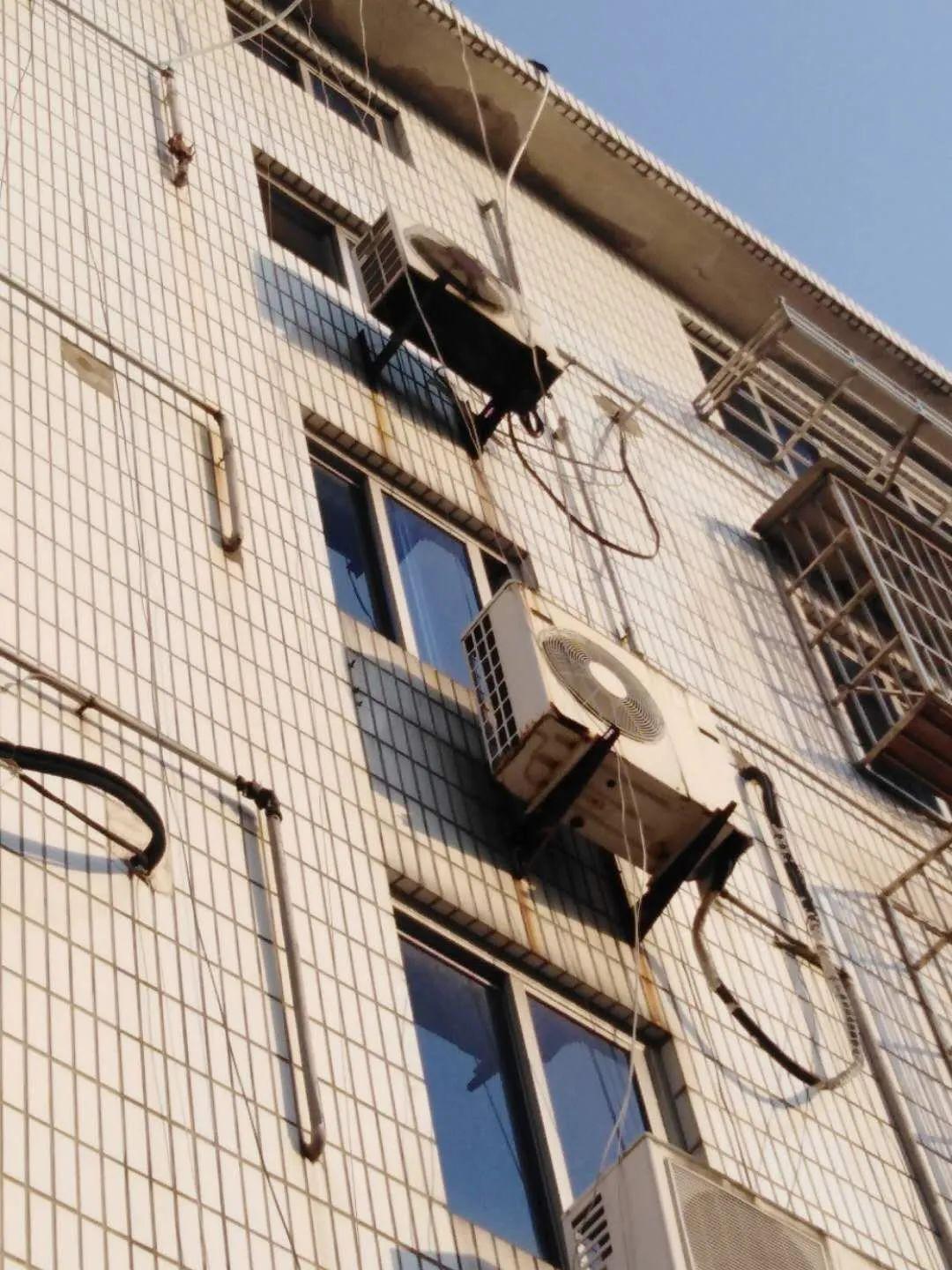 空调外面主机坏了