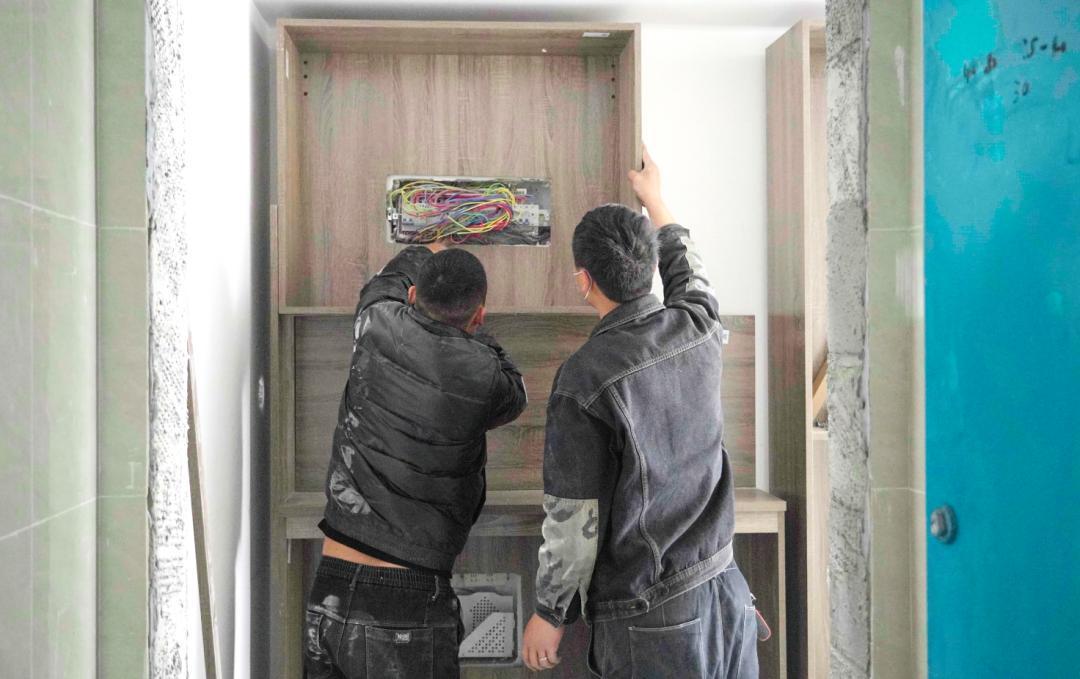 安装税控系统要带主机吗