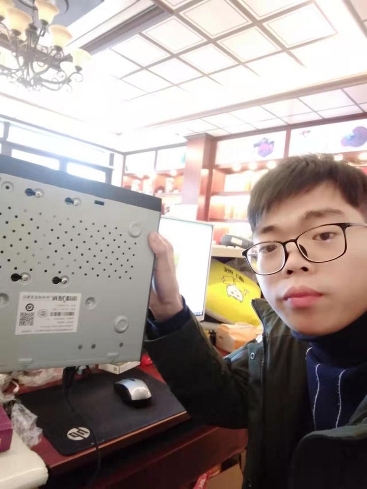实体店的主机