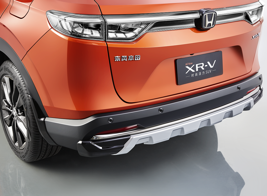 骊威倒车雷达主机